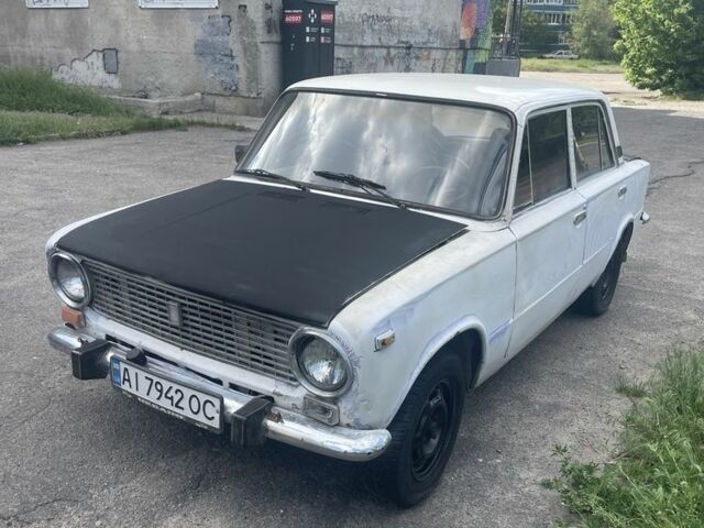 Белый ВАЗ 2101, объемом двигателя 1.2 л и пробегом 333 тыс. км за 308 $, фото 1 на Automoto.ua
