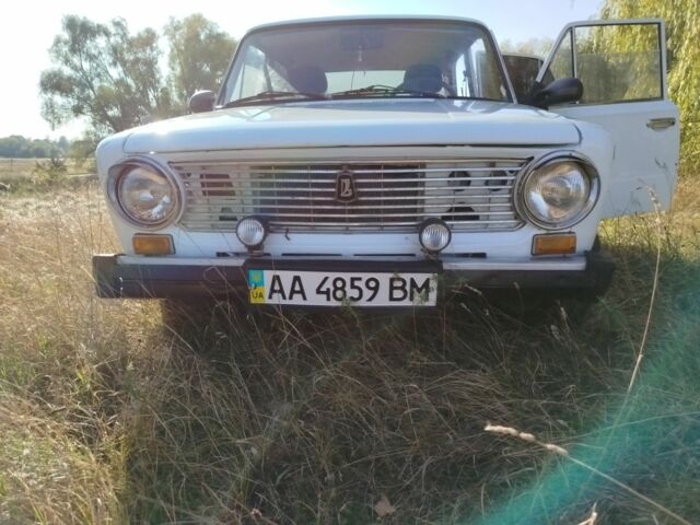 Білий ВАЗ 2101, об'ємом двигуна 0 л та пробігом 470 тис. км за 903 $, фото 1 на Automoto.ua