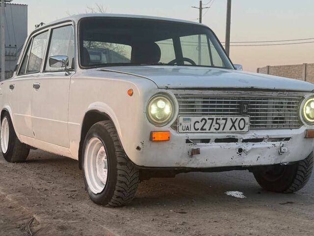 Белый ВАЗ 2101, объемом двигателя 1 л и пробегом 40 тыс. км за 500 $, фото 1 на Automoto.ua