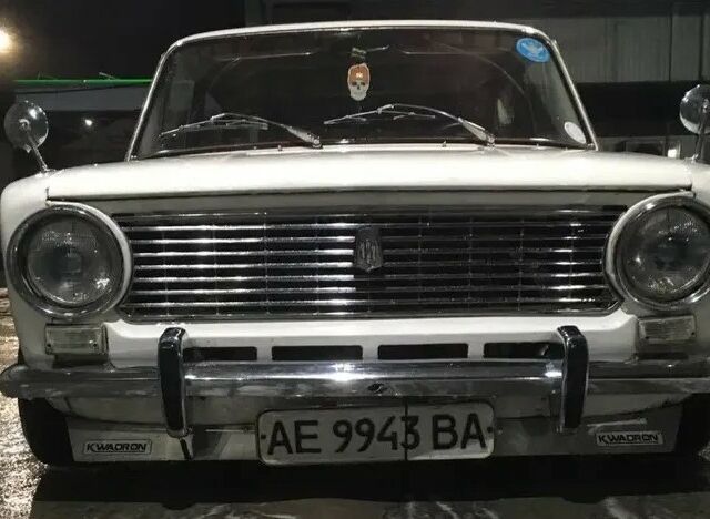 Белый ВАЗ 2101, объемом двигателя 1.3 л и пробегом 300 тыс. км за 663 $, фото 1 на Automoto.ua