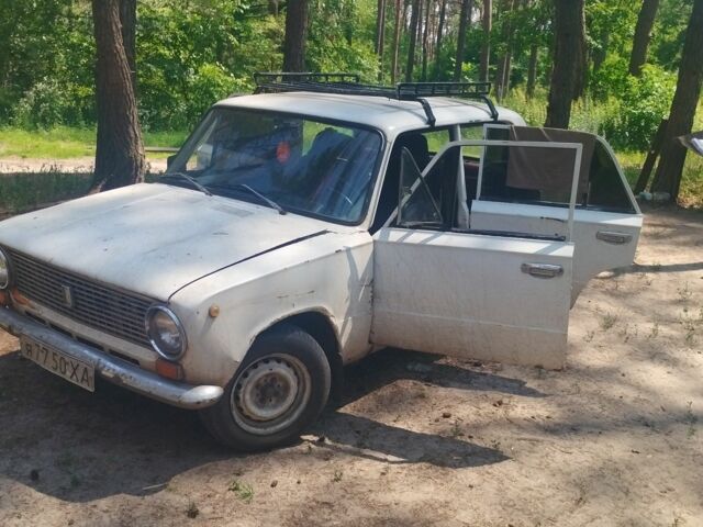 Белый ВАЗ 2101, объемом двигателя 0 л и пробегом 100 тыс. км за 291 $, фото 1 на Automoto.ua