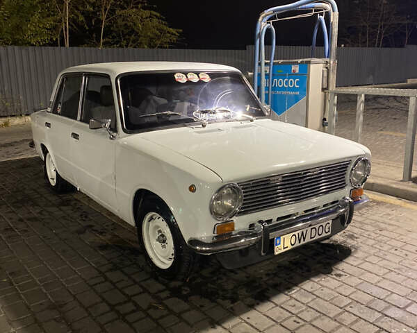 Белый ВАЗ 2101, объемом двигателя 1.5 л и пробегом 10 тыс. км за 1300 $, фото 1 на Automoto.ua