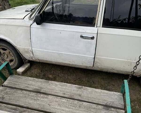Белый ВАЗ 2101, объемом двигателя 1.2 л и пробегом 95 тыс. км за 365 $, фото 1 на Automoto.ua