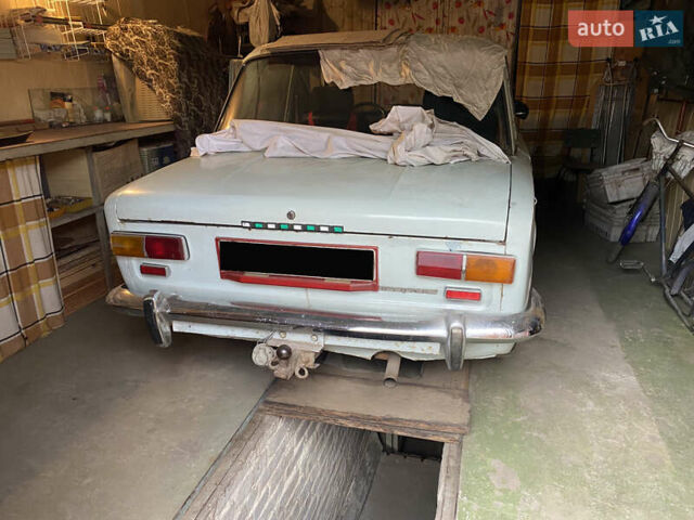 ВАЗ 2101 1980 в Смеле на Automoto.ua Белый ВАЗ 2101, объемом двигателя 1.2 л и пробегом 42 тыс. км за 500 $, фото 1 на Automoto.ua
