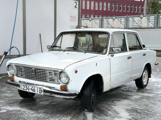 Белый ВАЗ 2101, объемом двигателя 0 л и пробегом 150 тыс. км за 350 $, фото 1 на Automoto.ua