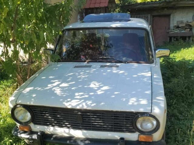Белый ВАЗ 2101, объемом двигателя 1.2 л и пробегом 100 тыс. км за 345 $, фото 1 на Automoto.ua