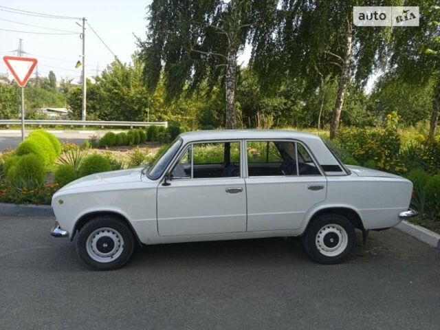 Білий ВАЗ 2101, об'ємом двигуна 1.2 л та пробігом 183 тис. км за 1250 $, фото 1 на Automoto.ua
