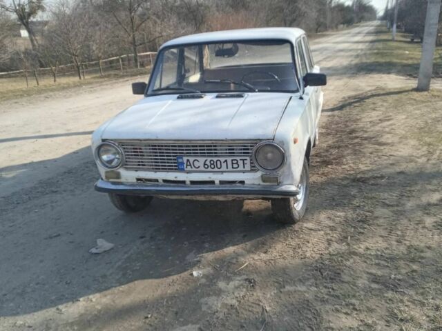 Білий ВАЗ 2101, об'ємом двигуна 1.3 л та пробігом 200 тис. км за 287 $, фото 1 на Automoto.ua