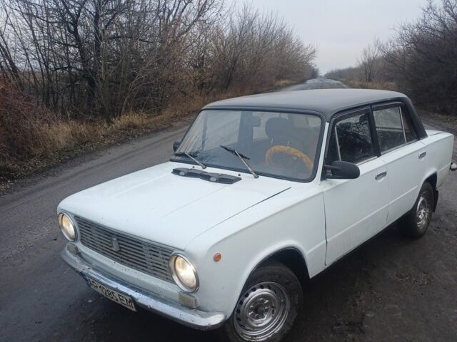 Белый ВАЗ 2101, объемом двигателя 1.2 л и пробегом 70 тыс. км за 435 $, фото 1 на Automoto.ua