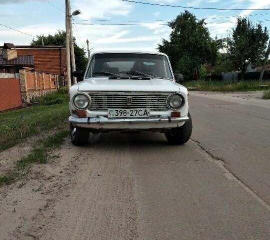 Білий ВАЗ 2101, об'ємом двигуна 1.5 л та пробігом 60 тис. км за 608 $, фото 1 на Automoto.ua