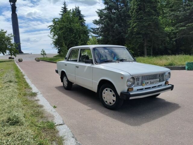 Белый ВАЗ 2101, объемом двигателя 0 л и пробегом 222 тыс. км за 850 $, фото 1 на Automoto.ua