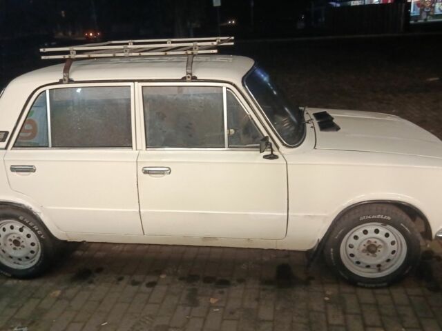 Белый ВАЗ 2101, объемом двигателя 1 л и пробегом 83 тыс. км за 594 $, фото 1 на Automoto.ua
