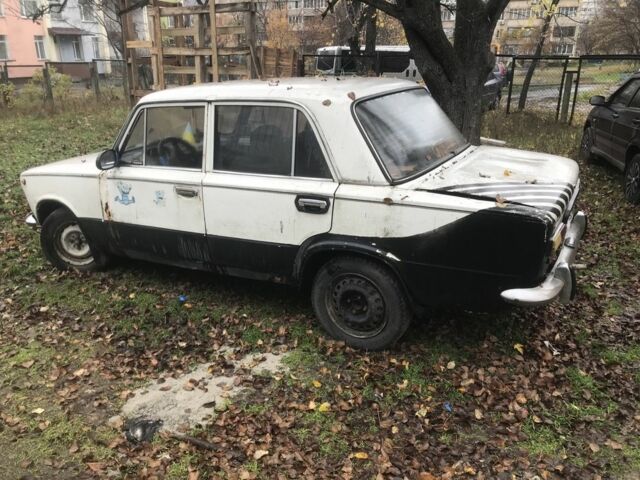 Белый ВАЗ 2101, объемом двигателя 0 л и пробегом 3 тыс. км за 350 $, фото 1 на Automoto.ua
