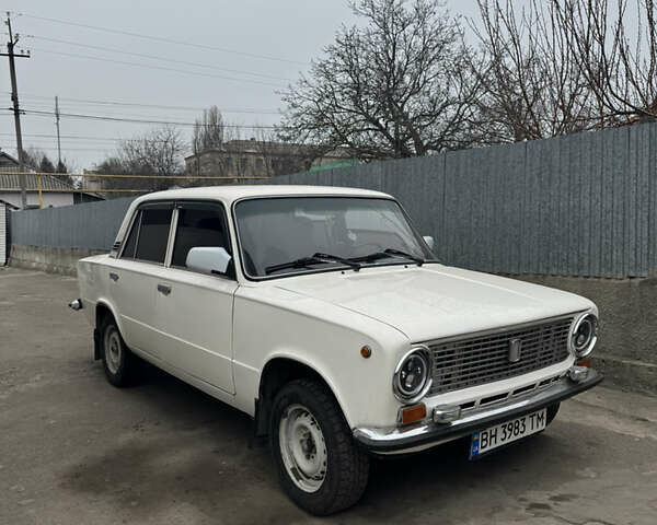 Белый ВАЗ 2101, объемом двигателя 1.5 л и пробегом 34 тыс. км за 968 $, фото 1 на Automoto.ua