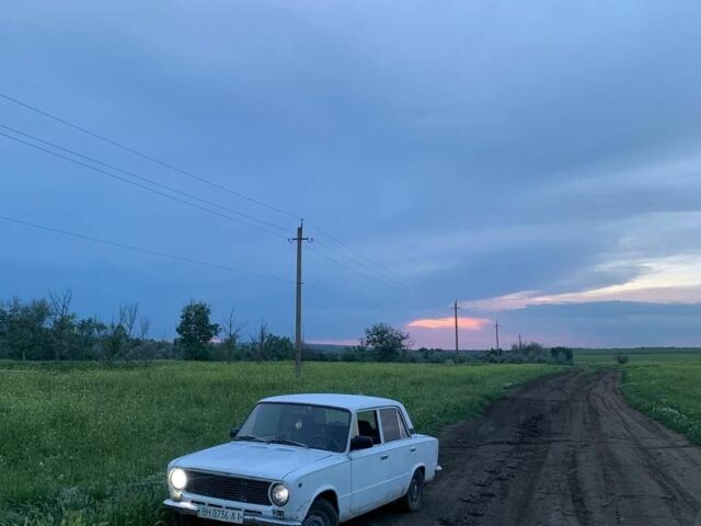 Білий ВАЗ 2101, об'ємом двигуна 1.5 л та пробігом 150 тис. км за 400 $, фото 1 на Automoto.ua