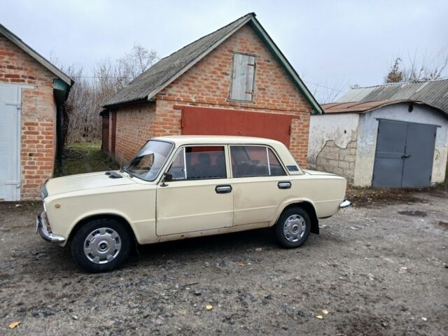 Белый ВАЗ 2101, объемом двигателя 1.3 л и пробегом 3 тыс. км за 600 $, фото 1 на Automoto.ua