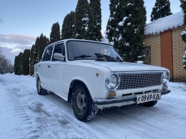 Білий ВАЗ 2101, об'ємом двигуна 1.3 л та пробігом 120 тис. км за 592 $, фото 1 на Automoto.ua
