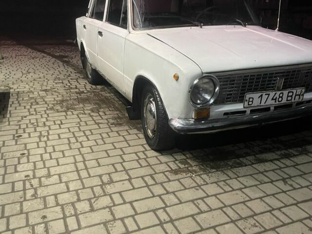 Белый ВАЗ 2101, объемом двигателя 1.3 л и пробегом 175 тыс. км за 502 $, фото 1 на Automoto.ua