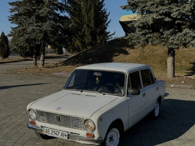 Білий ВАЗ 2101, об'ємом двигуна 1.3 л та пробігом 150 тис. км за 450 $, фото 1 на Automoto.ua