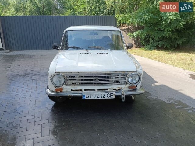 Белый ВАЗ 2101, объемом двигателя 1.2 л и пробегом 280 тыс. км за 223 $, фото 1 на Automoto.ua