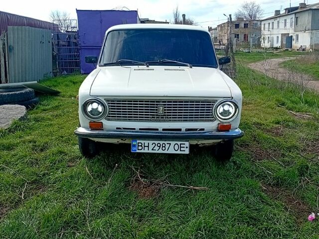 Білий ВАЗ 2101, об'ємом двигуна 1.2 л та пробігом 400 тис. км за 750 $, фото 1 на Automoto.ua