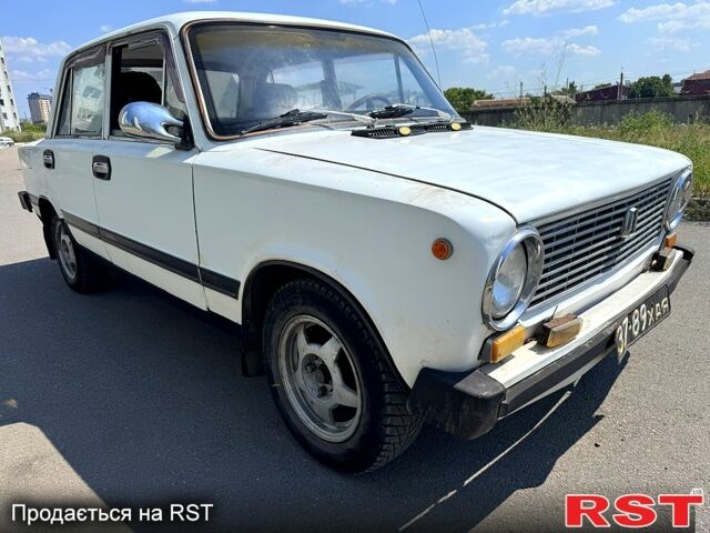 Белый ВАЗ 2101, объемом двигателя 1.5 л и пробегом 211 тыс. км за 450 $, фото 1 на Automoto.ua