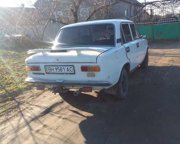 Белый ВАЗ 2101, объемом двигателя 0 л и пробегом 200 тыс. км за 650 $, фото 1 на Automoto.ua
