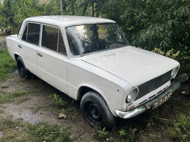 Белый ВАЗ 2101, объемом двигателя 1.5 л и пробегом 777 тыс. км за 191 $, фото 1 на Automoto.ua