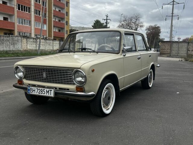 Белый ВАЗ 2101, объемом двигателя 1.2 л и пробегом 350 тыс. км за 850 $, фото 1 на Automoto.ua