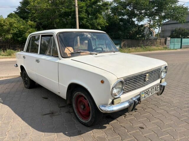 Белый ВАЗ 2101, объемом двигателя 1.3 л и пробегом 777 тыс. км за 469 $, фото 1 на Automoto.ua