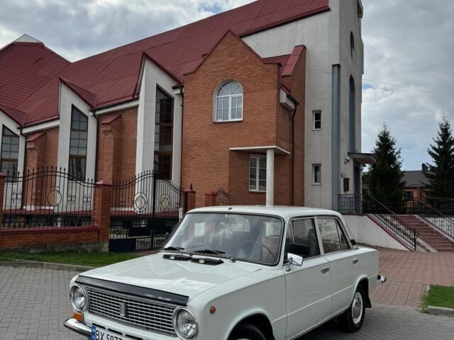 Белый ВАЗ 2101, объемом двигателя 1.2 л и пробегом 74 тыс. км за 1300 $, фото 1 на Automoto.ua