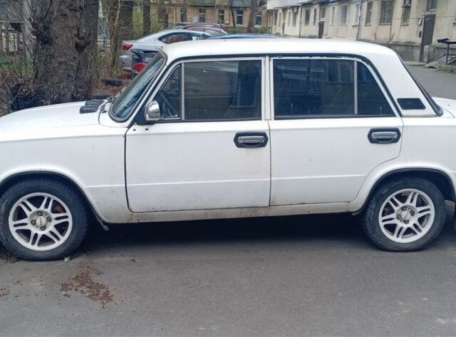 Белый ВАЗ 2101, объемом двигателя 1.6 л и пробегом 3 тыс. км за 685 $, фото 1 на Automoto.ua