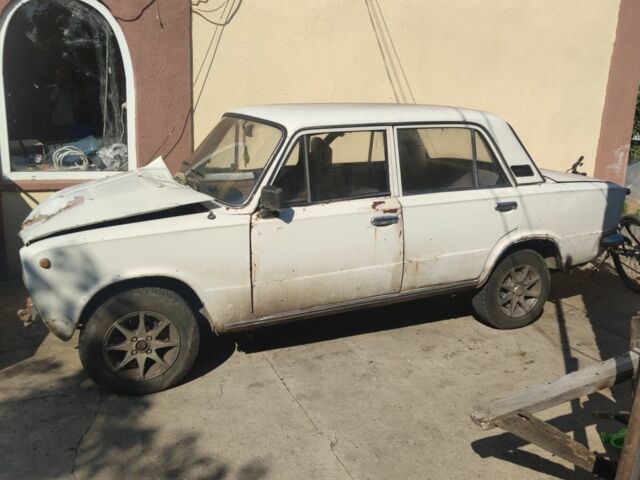 Белый ВАЗ 2101, объемом двигателя 0 л и пробегом 47 тыс. км за 225 $, фото 1 на Automoto.ua