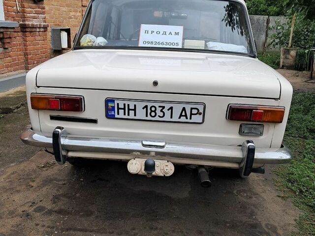 Белый ВАЗ 2101, объемом двигателя 1.2 л и пробегом 180 тыс. км за 900 $, фото 1 на Automoto.ua
