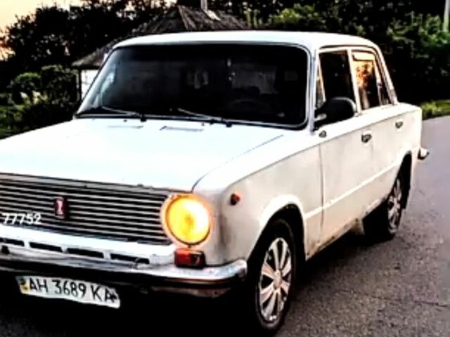Білий ВАЗ 2101, об'ємом двигуна 1.5 л та пробігом 211 тис. км за 251 $, фото 1 на Automoto.ua