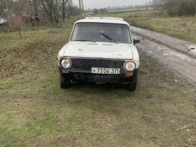 Білий ВАЗ 2101, об'ємом двигуна 1.3 л та пробігом 400 тис. км за 237 $, фото 1 на Automoto.ua