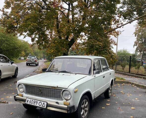 Белый ВАЗ 2101, объемом двигателя 1.3 л и пробегом 123 тыс. км за 350 $, фото 1 на Automoto.ua