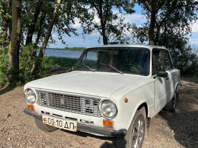Белый ВАЗ 2101, объемом двигателя 1.3 л и пробегом 333 тыс. км за 496 $, фото 1 на Automoto.ua