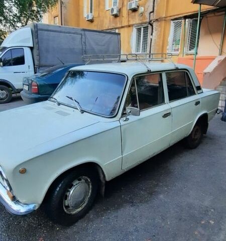 Белый ВАЗ 2101, объемом двигателя 0 л и пробегом 190 тыс. км за 669 $, фото 1 на Automoto.ua
