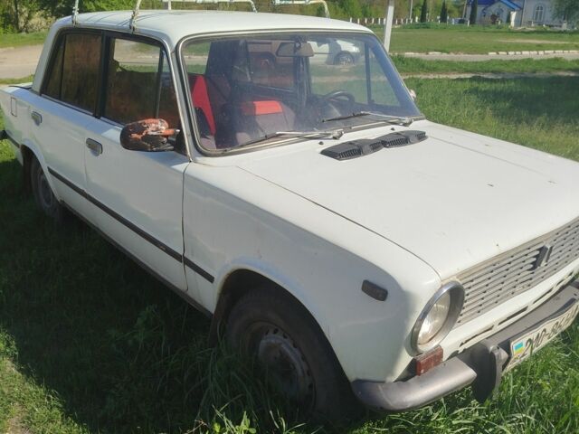 Белый ВАЗ 2101, объемом двигателя 0 л и пробегом 8 тыс. км за 524 $, фото 1 на Automoto.ua