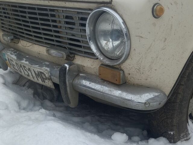 Белый ВАЗ 2101, объемом двигателя 1.2 л и пробегом 14 тыс. км за 465 $, фото 1 на Automoto.ua