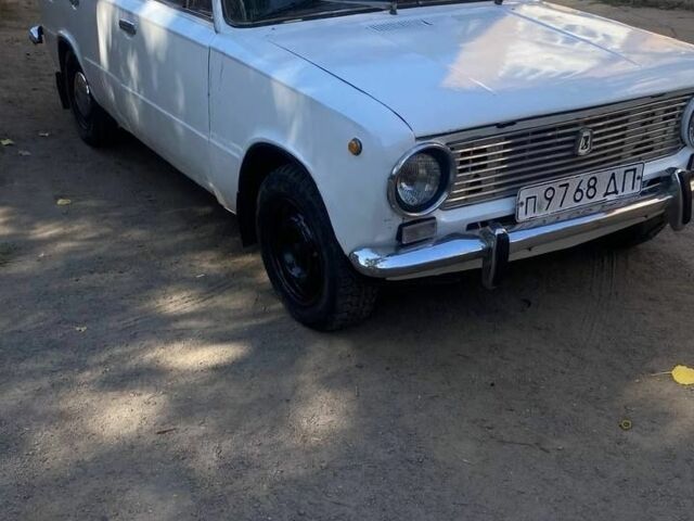 Белый ВАЗ 2101, объемом двигателя 1.3 л и пробегом 125 тыс. км за 401 $, фото 1 на Automoto.ua