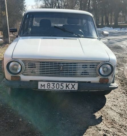 Белый ВАЗ 2101, объемом двигателя 1 л и пробегом 89 тыс. км за 482 $, фото 1 на Automoto.ua