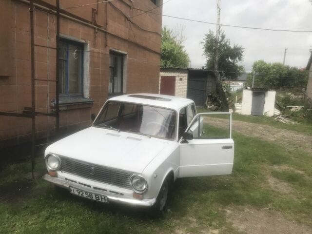 Белый ВАЗ 2101, объемом двигателя 0 л и пробегом 10 тыс. км за 559 $, фото 1 на Automoto.ua