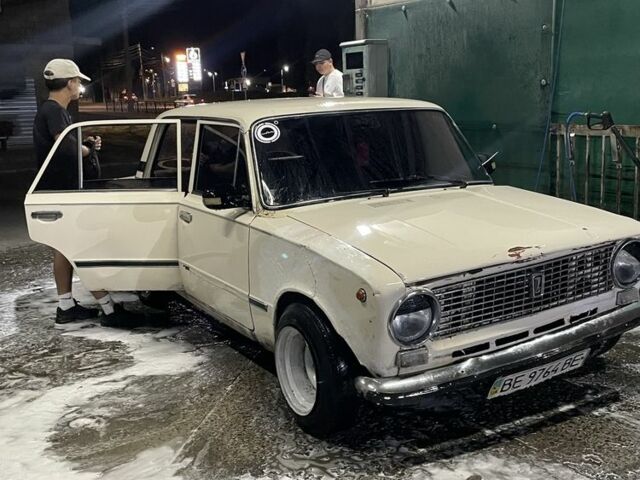Бежевый ВАЗ 2101, объемом двигателя 0 л и пробегом 999 тыс. км за 334 $, фото 1 на Automoto.ua