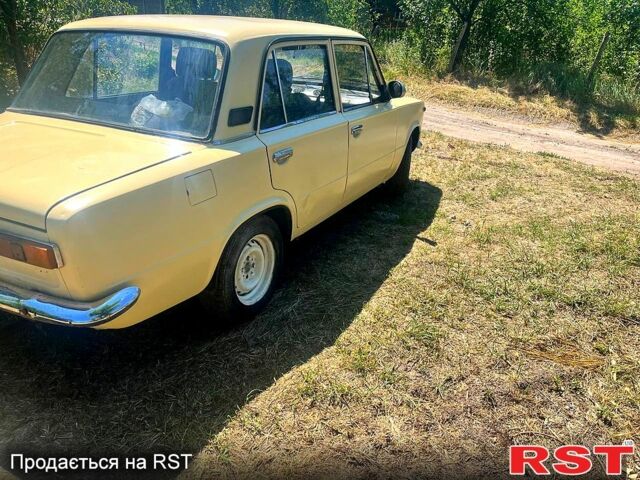 Бежевый ВАЗ 2101, объемом двигателя 1.5 л и пробегом 303 тыс. км за 600 $, фото 1 на Automoto.ua
