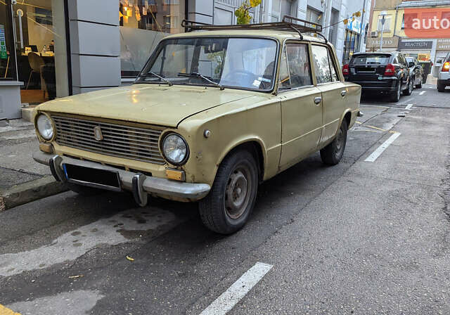 Бежевий ВАЗ 2101, об'ємом двигуна 0 л та пробігом 500 тис. км за 999 $, фото 1 на Automoto.ua