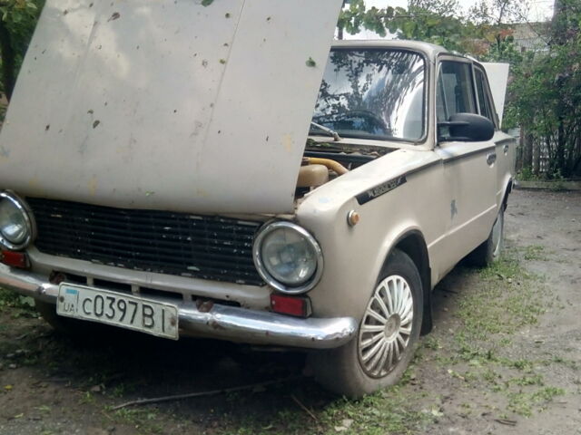Бежевий ВАЗ 2101, об'ємом двигуна 1.3 л та пробігом 160 тис. км за 11 $, фото 1 на Automoto.ua