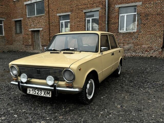 Бежевий ВАЗ 2101, об'ємом двигуна 0 л та пробігом 150 тис. км за 700 $, фото 1 на Automoto.ua
