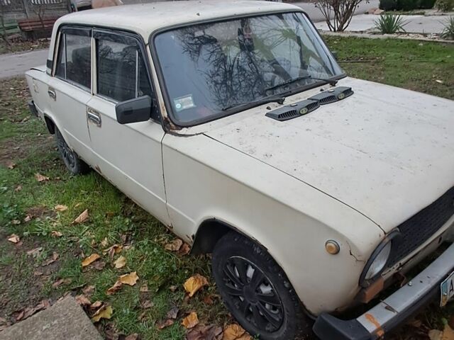 Бежевый ВАЗ 2101, объемом двигателя 1.3 л и пробегом 70 тыс. км за 237 $, фото 1 на Automoto.ua